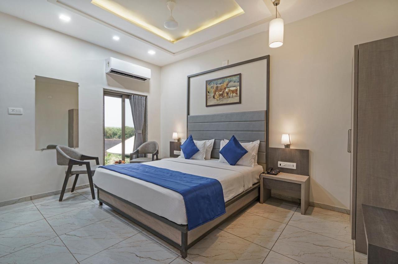 Sterling Gir Hotel Talala Екстериор снимка