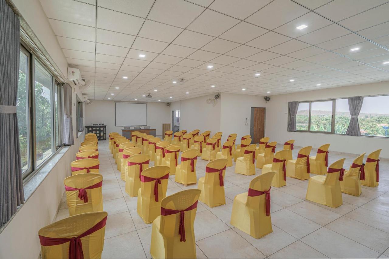 Sterling Gir Hotel Talala Екстериор снимка